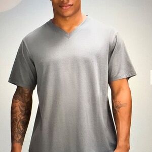 NWT lululemon athletica Charcoal V-Neck Tee